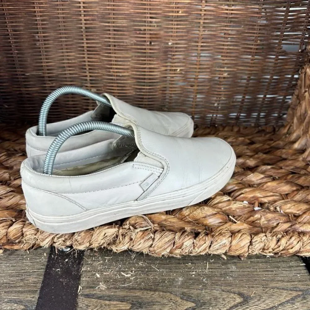 Vans Sz 8 Men's‎ Tan Slip On Low Top Sneakers